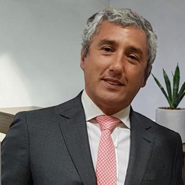 Coordenador Pedagógico Escola Certificada DGERT Banhos e Tosquias